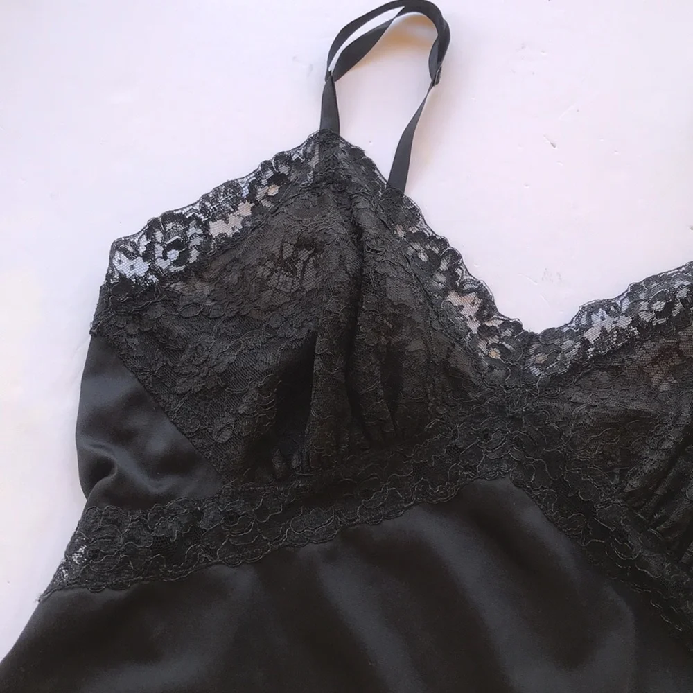 True Vintage 50’ Black Goth Sexy Magic Rare Girly Coquette Lace Tulle Vampire 36 - Picture 11 of 17